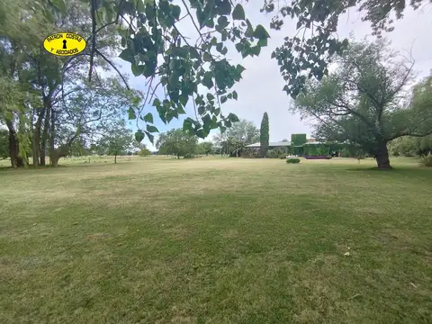 Venta casa campo Exaltación de la cruz pileta 2,9has