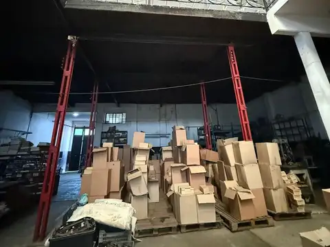 Galpon en Alquiler 41  mts Fondo