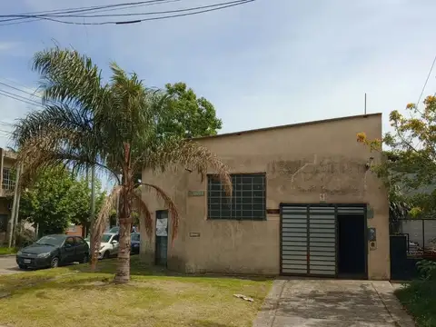 Galpon en Venta en Quilmes Oeste, USD 76.000