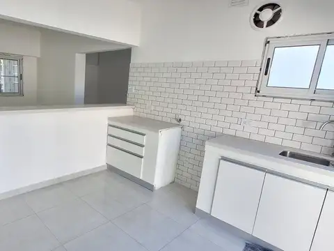 Florisbelo Acosta 5033, Mar del Plata, Provincia de Buenos Aires, 100