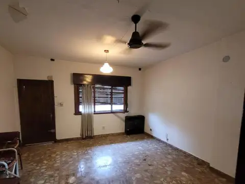 Casa en Venta en Don Torcuato, USD 95.000