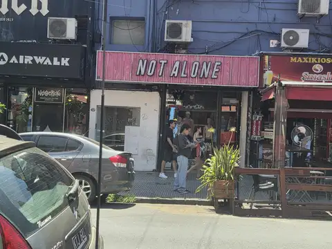 Local Juramento y Cabildo 70 m2 en alquiler