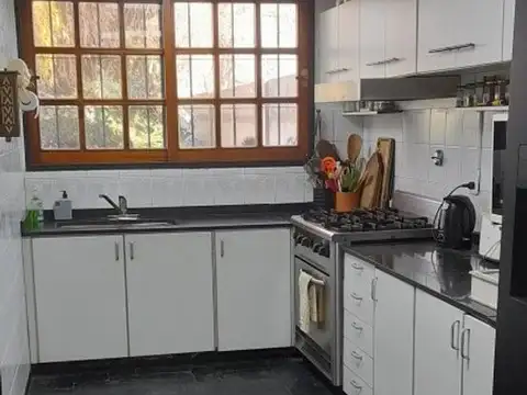 Hermoso Chalet en Moreno