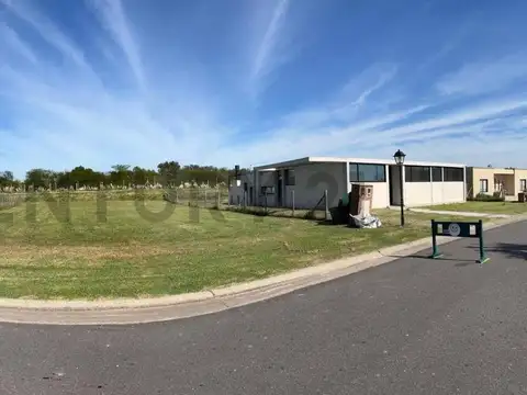 Excelente Lote - San Sebastián, Pilar,