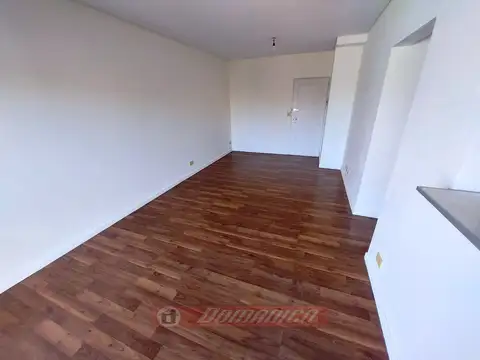 Departamento en Venta en Castelar, USD 100.000