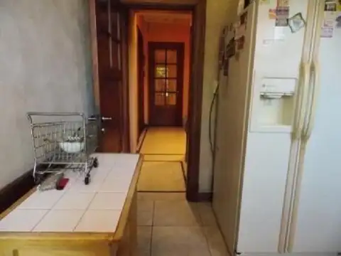 Casa 6 ambientes con 3 baños