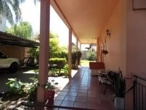 Casa en Venta de 5 dormitorios