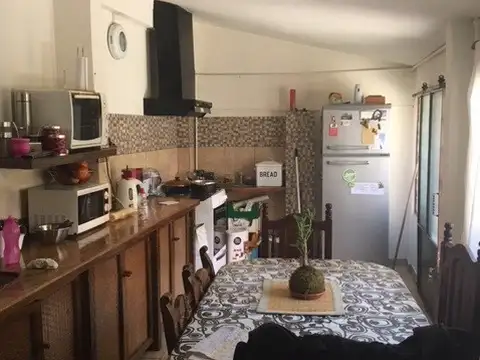 Casa de 4 ambientes en Quilmes