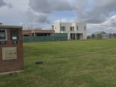 EN VENTA  LOTE BARRIO SANTO TOMAS