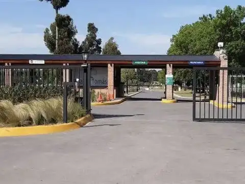 EN VENTA  LOTE BARRIO SANTO TOMAS