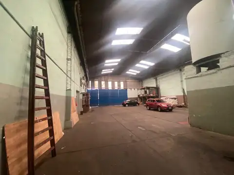 Alquiler Deposito de 1600 mts2 en Jose Marmol al 800, Boedo, Mixtura 2
