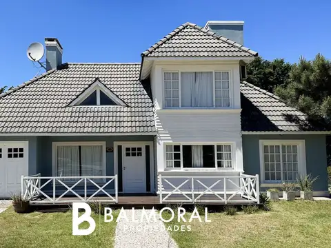 Casa en Alquiler -Zona Norte Playa / REF: 8783