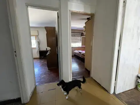 Depto Tipo Casa en Venta en Versalles, USD 105.000