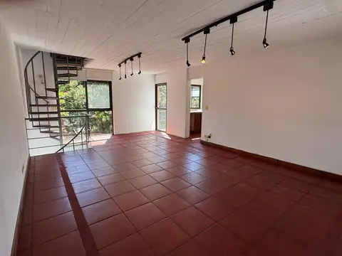 Depto Tipo Casa en Venta en Martinez Fleming / Panamericana, USD 255.000
