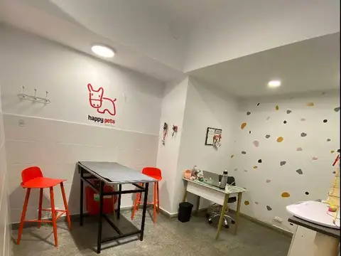 Local en Venta en Barrio Norte, USD 300.000