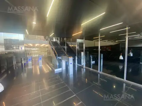 Oficina en Alquiler en Retiro, USD 1.900