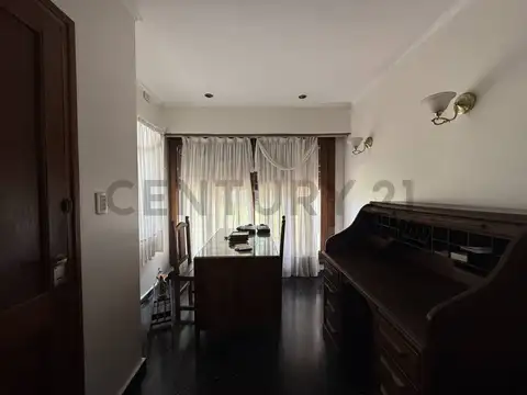 Casa en Venta en Manuel B Gonnet, USD 340.000