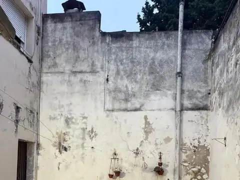 Depto Tipo Casa en Venta en Saavedra, USD 220.000