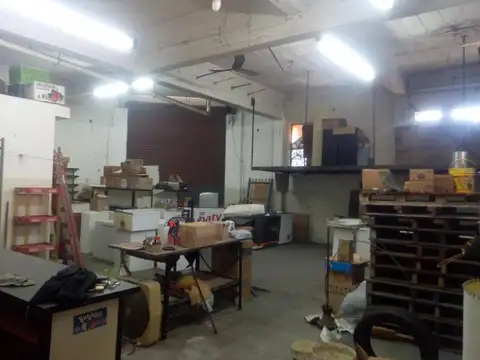 Galpon en Venta en Lomas Del Mirador, USD 140.000