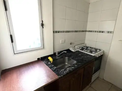 Depto Tipo Casa 2 ambientes con 1 baño