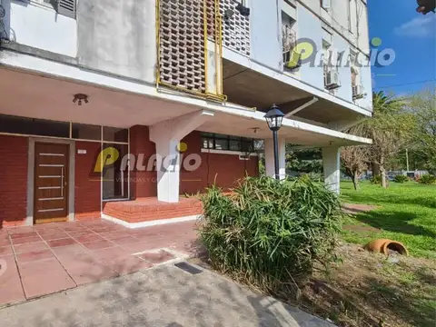 Departamento 3 ambientes con parque en VENTA en San Andrés