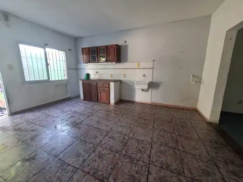 Casa en Venta en Villa Centenario, USD 120.000