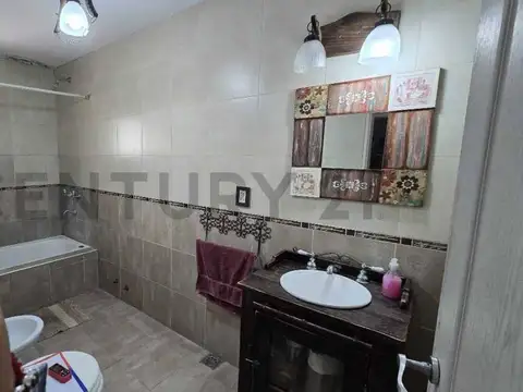 Casa en Venta en Villa Gobernador Udaondo, USD 300.000