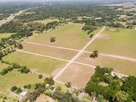 Terreno en Venta en Parada Robles, USD 40.000