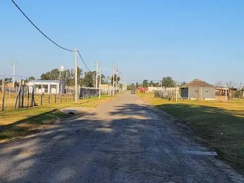 Terreno en Venta en Parada Robles, USD 40.000