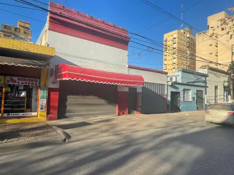 Local en venta - 1 Ambiente - 1 Cochera - 465mts2 - Zárate