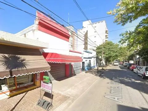 Almirante Brown e/ General Pinto y Hipólito Yrigoyen