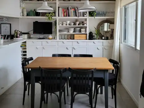 Depto Tipo Casa en Venta en San Isidro Vias / Rolon, USD 198.000