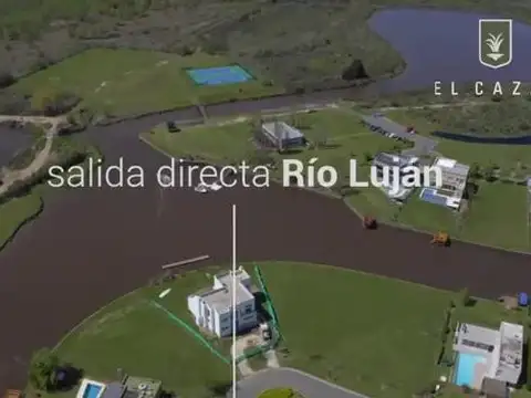 OPORTUNIDAD LOTE AL RIO CON FONDO A RESERVA EN VENTA EN BARRIO NAUTICO CAZAL