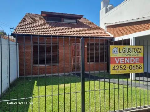Casa en Venta en Quilmes Oeste, USD 140.000