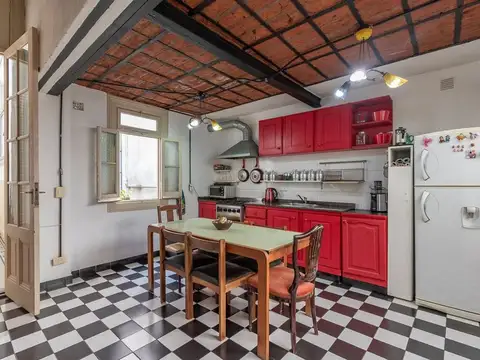 Depto Tipo Casa 4 ambientes con 6 baños