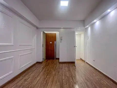 ALQUILER OFICINA CENTRO 25 metros a la calle