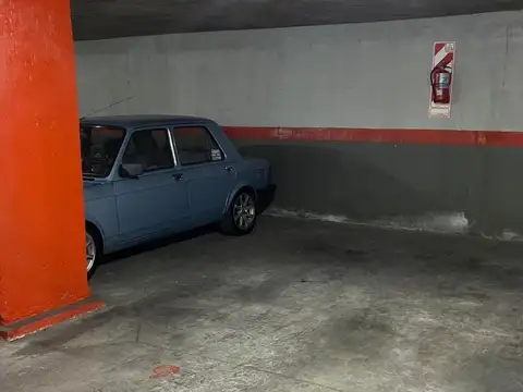 Cochera en alquiler Quilmes centro