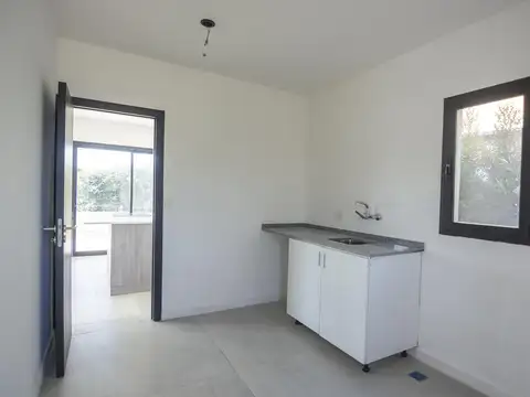 Casa 4 dormitorios a estrenar en Ceibos, Puertos del Lago