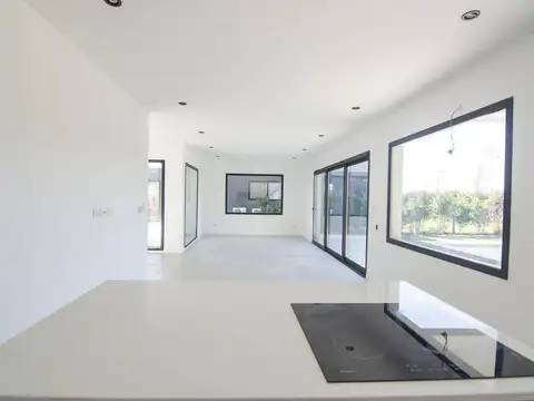 Casa en Alquiler de 4 dormitorios