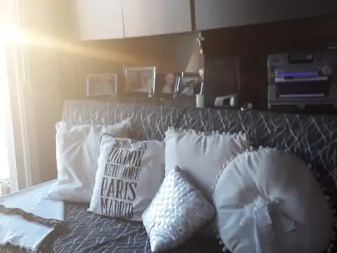 25 De Mayo 100, Piso 10