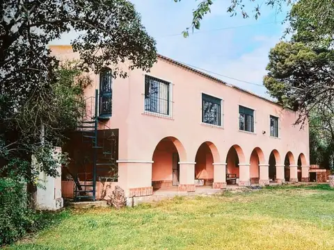 IMPORTANTE PROPIEDAD A LA VENTA  en Barrio Parque Patagonia - Bahía Blanca