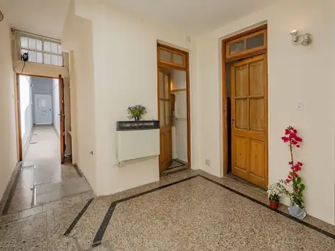 EN VENTA departamento tipo PH en Bernal Centro