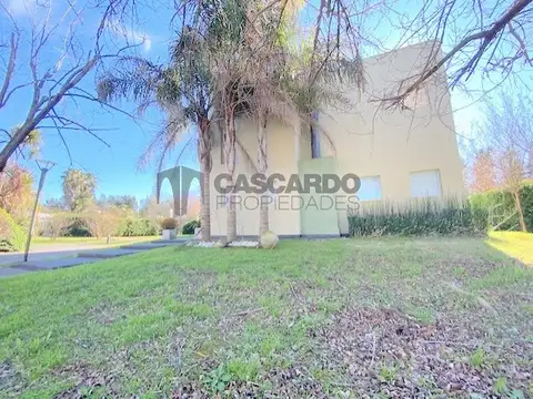 Casa en Venta en El Lauquen Club De Campo, USD 235.000
