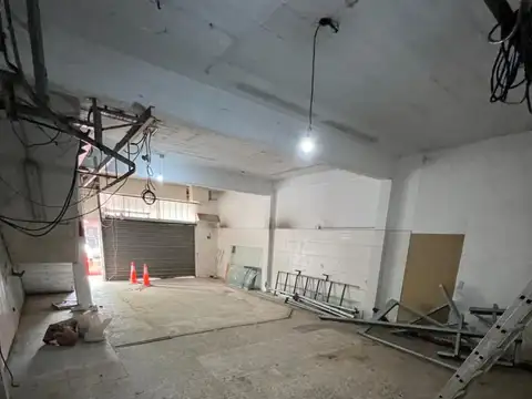 Local en Alquiler en Jose Leon Suarez, $ 3.000.000