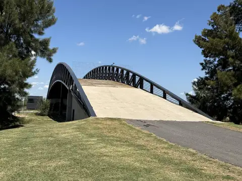 Terreno en Venta 20  mts Frente