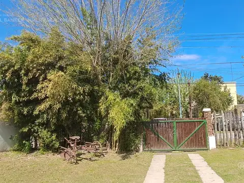 Casa 4 ambientes con 1 baño