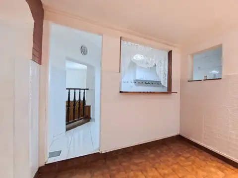 Depto Tipo Casa en Venta en Balvanera, USD 149.000