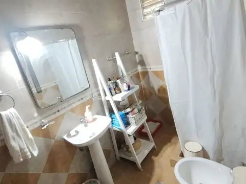 Depto Tipo Casa en Venta 79 años