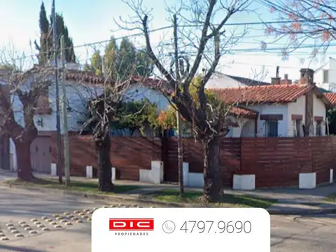 Casa 4 ambientes Venta - Florida