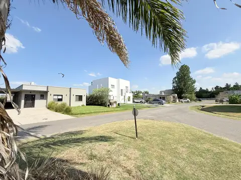 Casa en Venta en La Cañada - Los Arces, USD 220.000